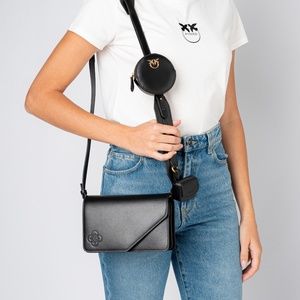 PINKO LETTER BAG MINIMAL POCKET